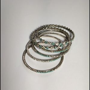 ❤️Bangle set of 5 (🆓 with $10+ purchase)